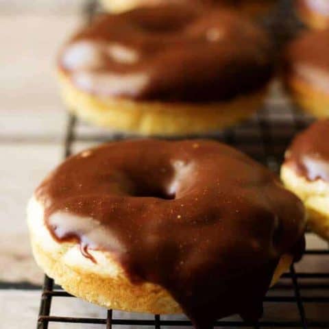 Treat yourself to our vanilla cake donuts with fudgy nutella glaze for a decadent, sweet treat. It's perfect for breakfast or dessert!