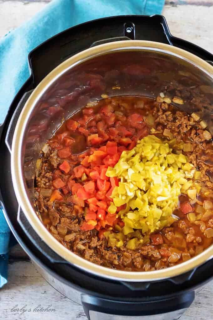 Instant Pot Cheesy Hamburger Dip