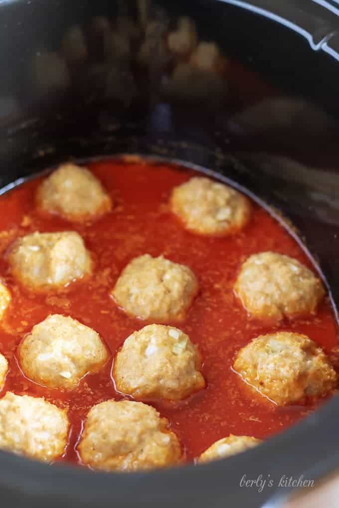 Easy slow cooker buffalo chicken meatballs