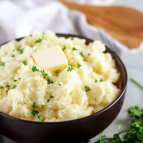 Garlic mashed potatoes 1 thanksgiving recipes you don't want to miss