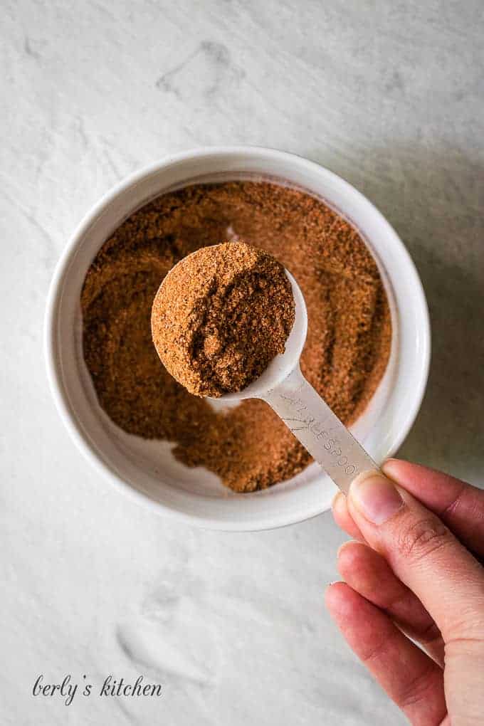 An aerial view of the seasonings lifted from the bowl.