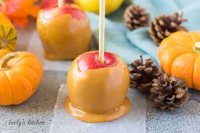 How to make caramel apples