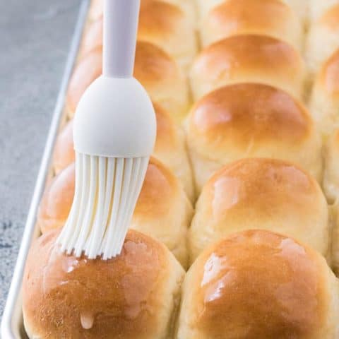 Yeast rolls 9 thanksgiving recipes you don't want to miss