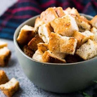 Homemade croutons 6 pantry recipes with substitutions