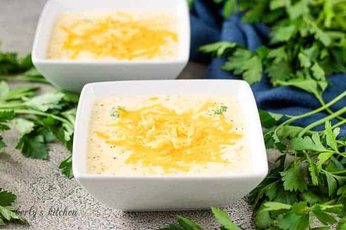 Instant pot broccoli cheese soup