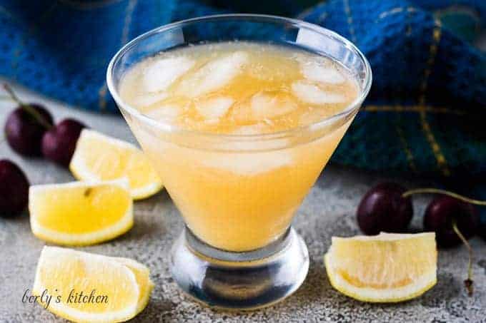 Whiskey sour recipe