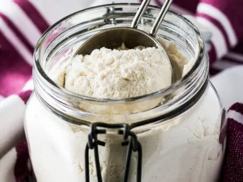The bisquick mix in a mason jar.