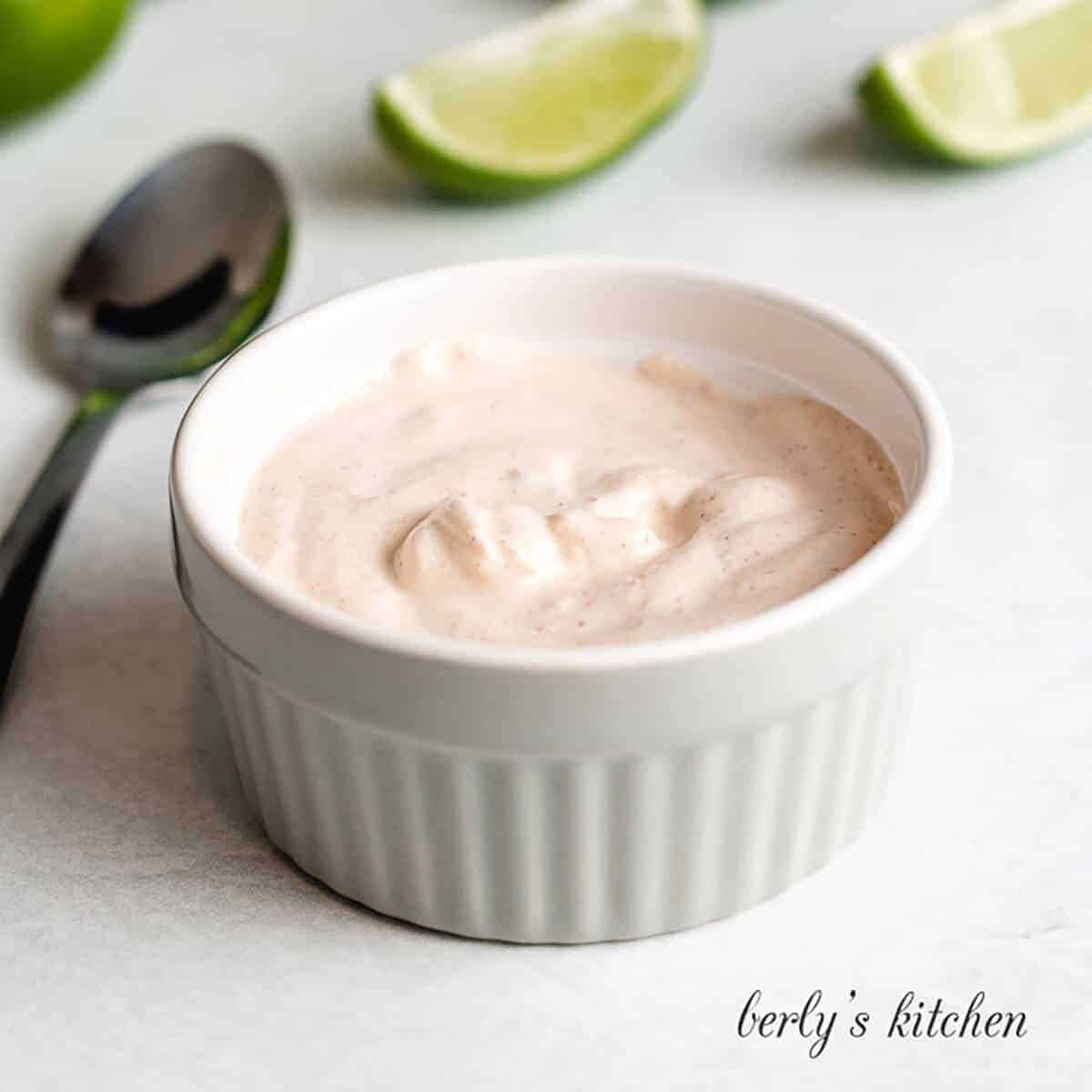 Simple chipotle cream sauce