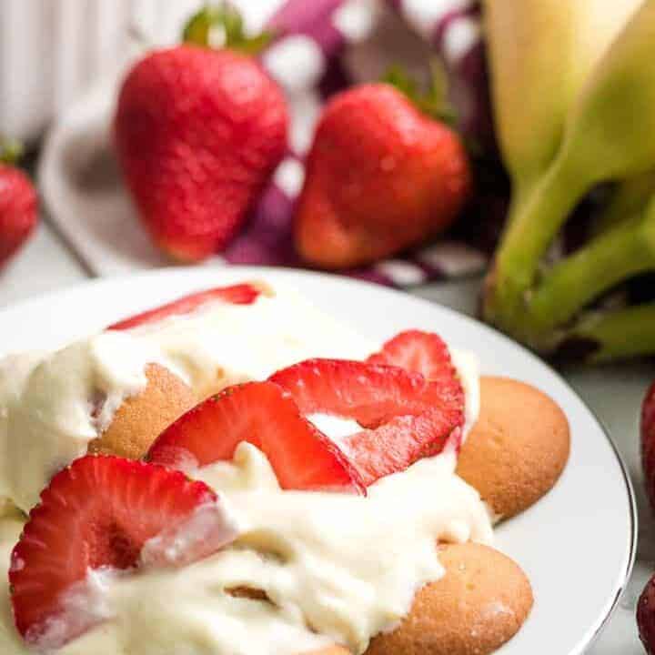 Strawberry Banana Pudding Recipe The pudding is done and served on a small plate.