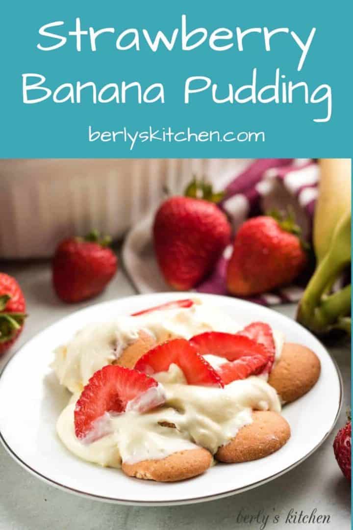 The banana strawberry pudding served with fresh bananas and strawberries.