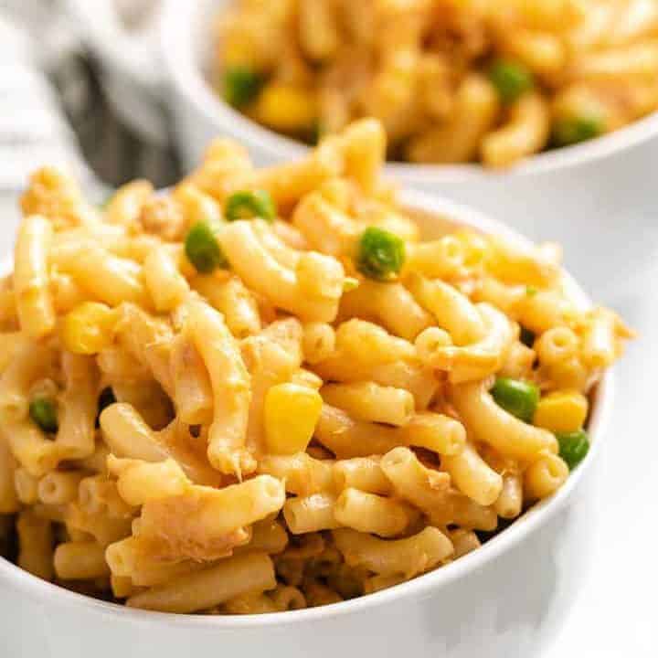 Easy Tuna Mac And Cheese An up-close view of the finished pasta in bowls.