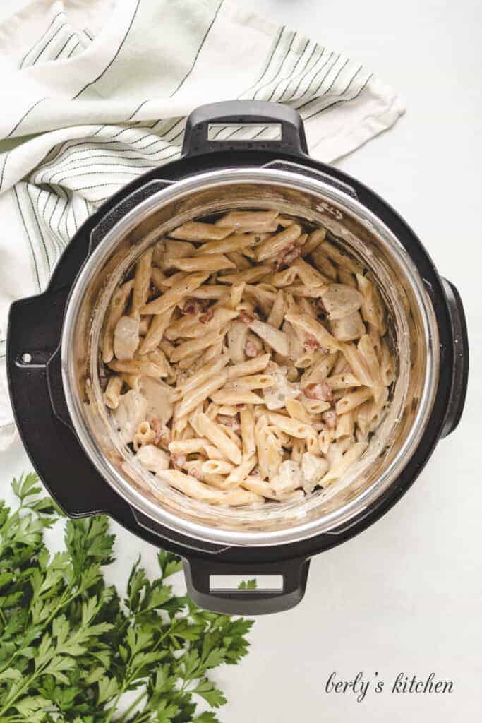 Chicken bacon ranch pasta in the instant pot.