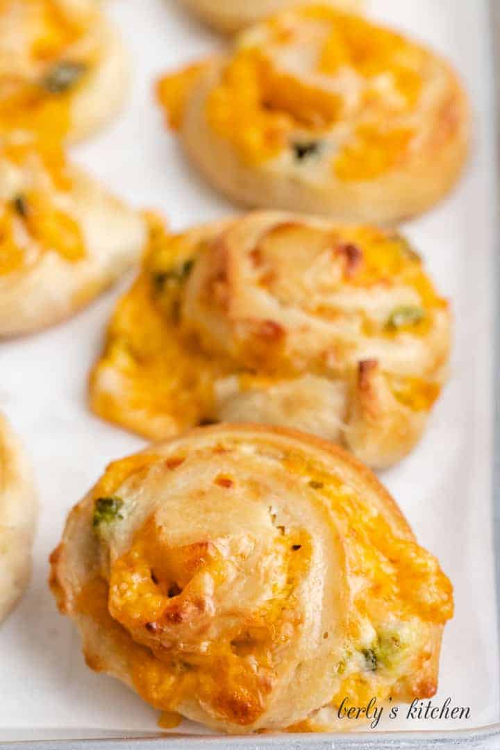 Jalapeno Popper Rolls | Berly's Kitchen