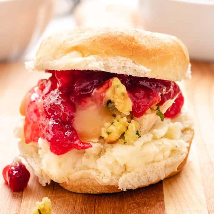 The top bun added to the slider.