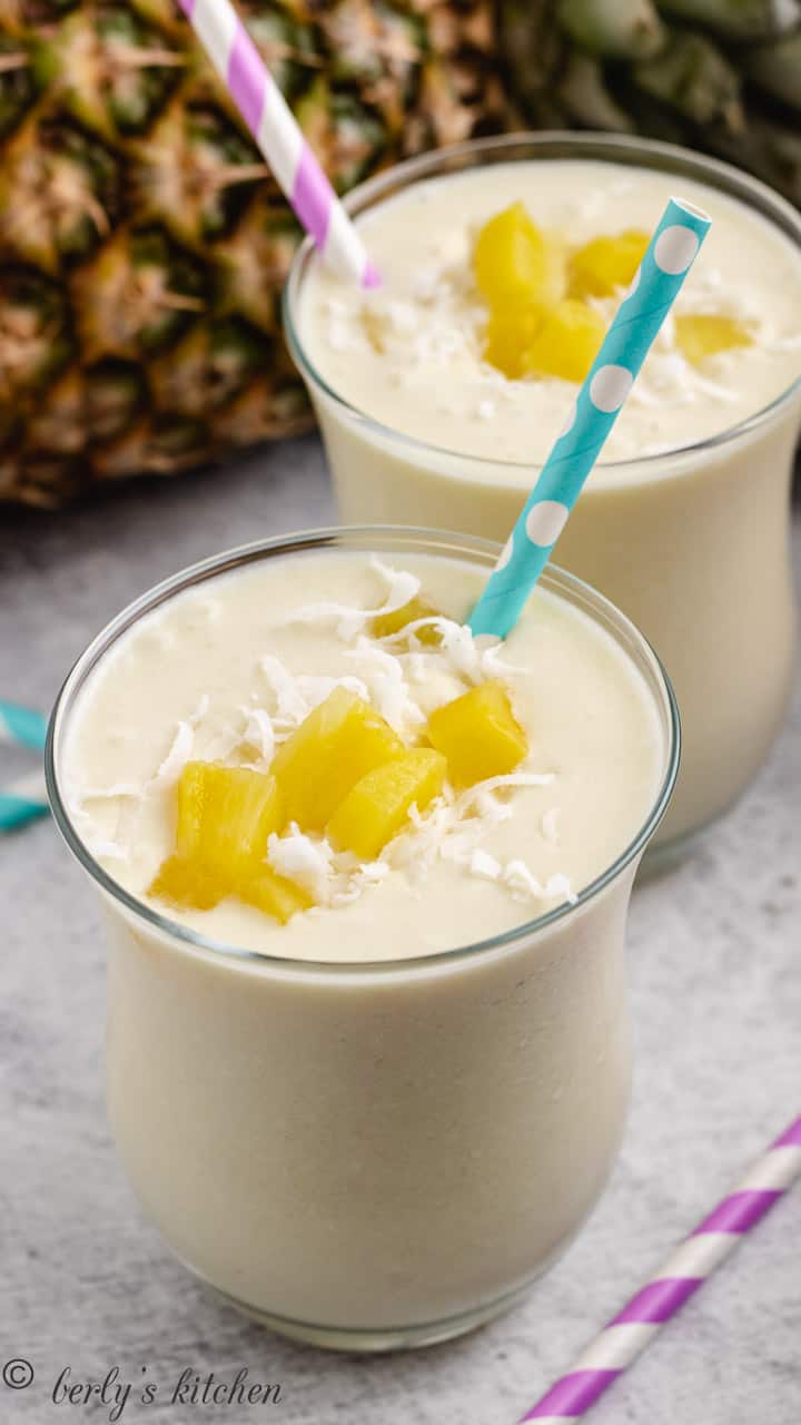 Pina colada smoothie 8 pineapple coconut smoothie