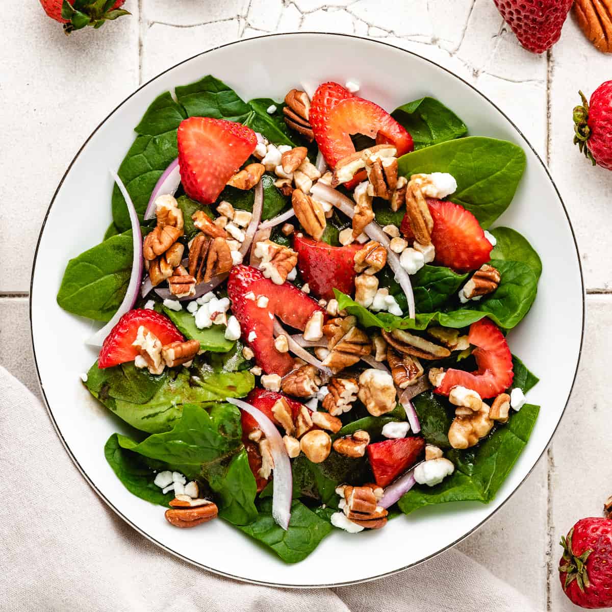 Strawberry goat cheese salad