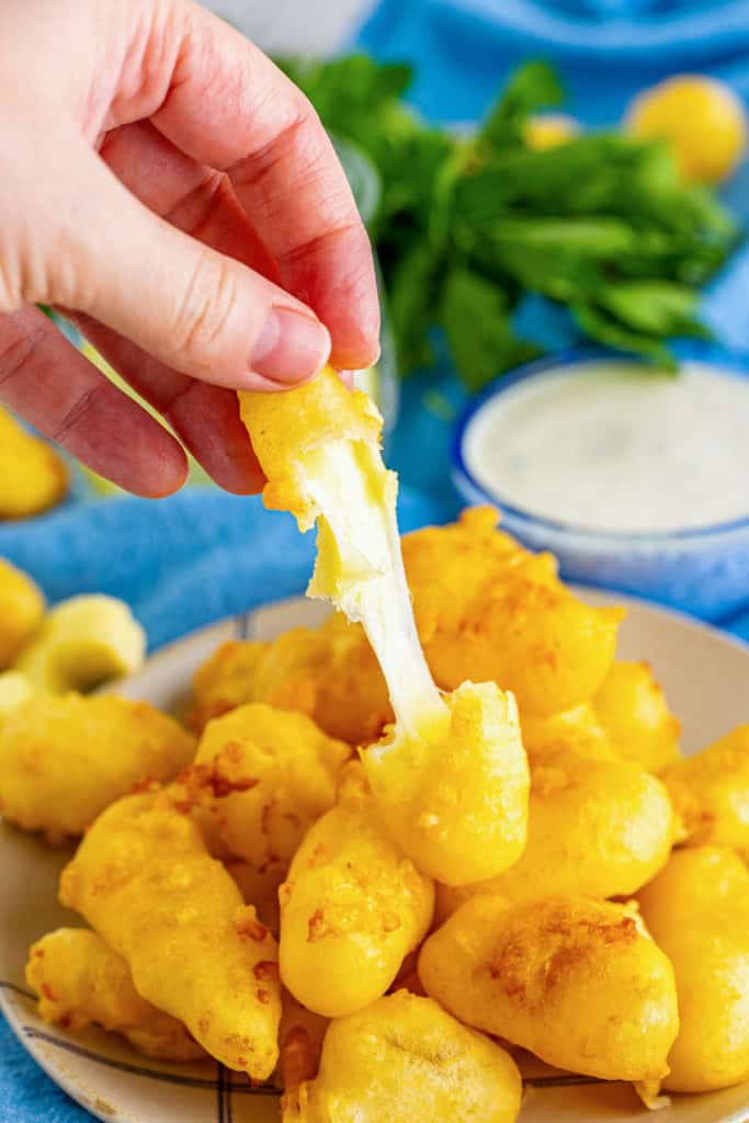 What Are Cheese Curds and How to Enjoy Them