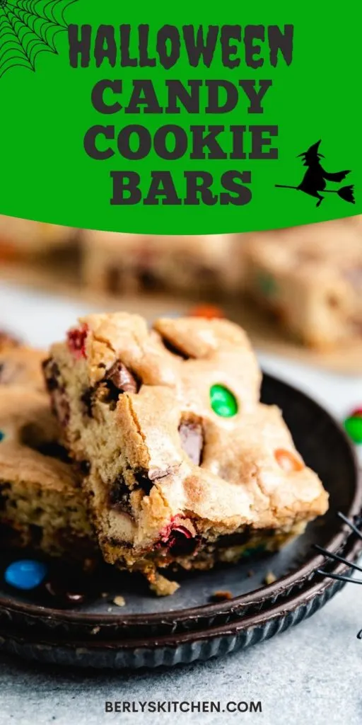 halloween-candy-cookie-bars