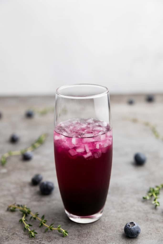 Gin cocktail topped off with club soda.