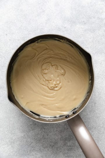 Bailey's frosting in a pan.