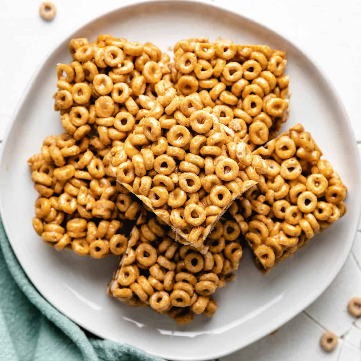 Peanut butter cheerio bars