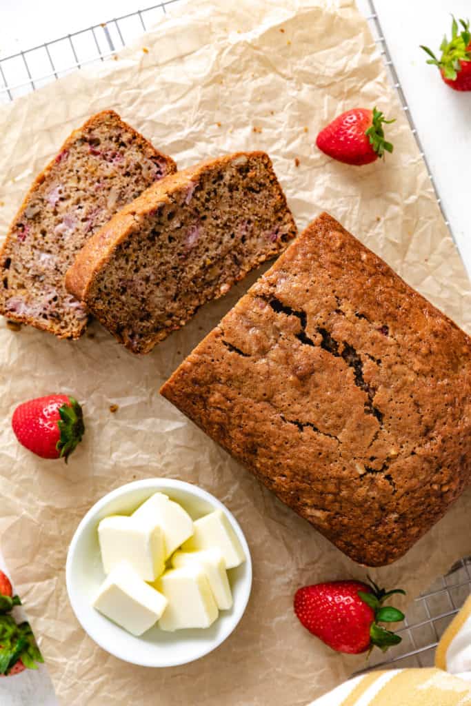 Strawberry loaf on a wire cooling rack.