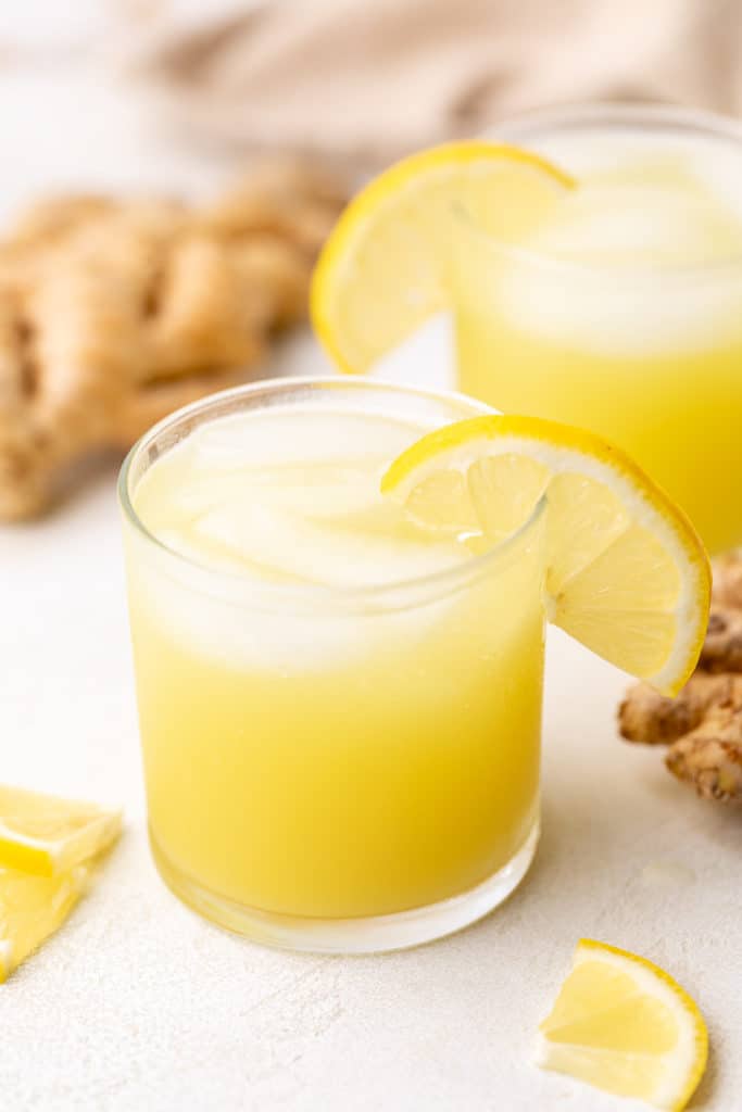 Lemon and ginger soda in glasses.