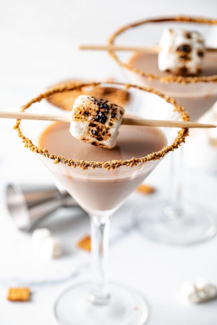 Toasted marshmallow on a s'mores drink.