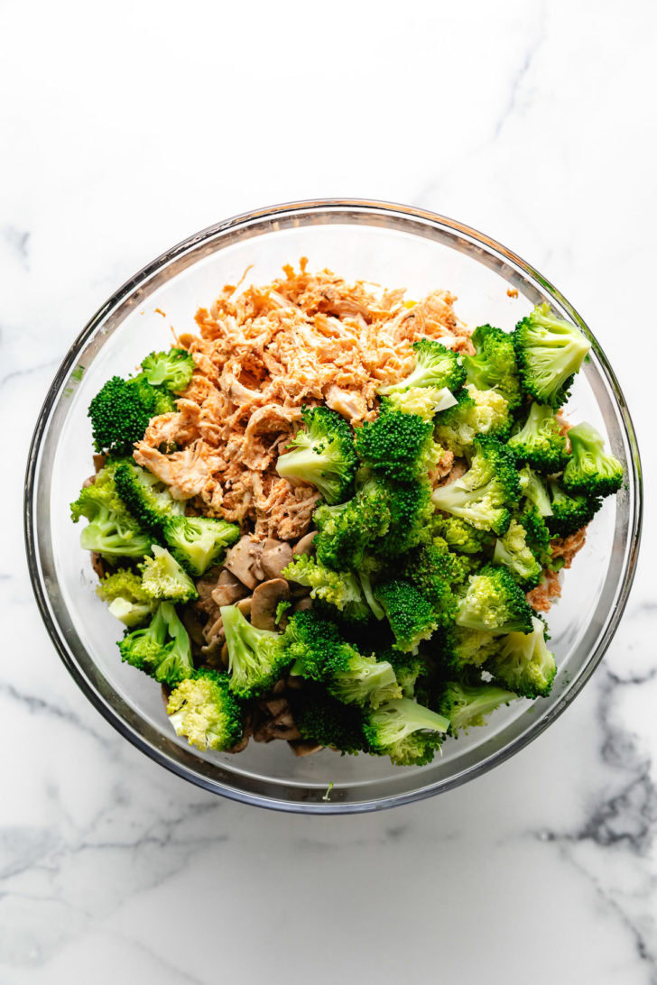 Chicken broccoli and rice in a bowl.