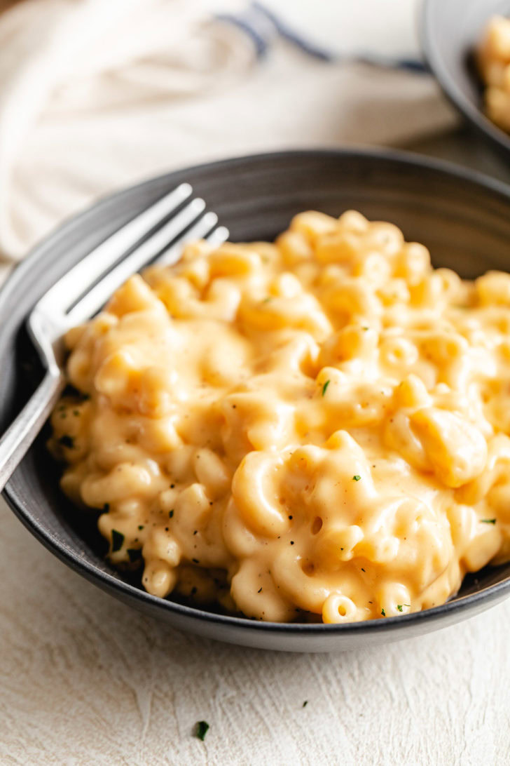 Bowl of mac and cheese.
