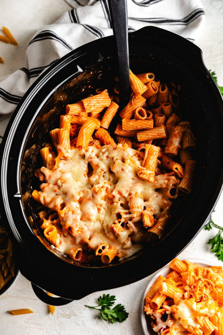 Cheesy pasta in a slow cooker.