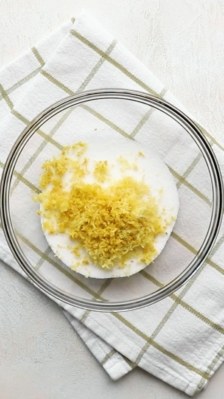 Lemon sugar filling in glass bowl.