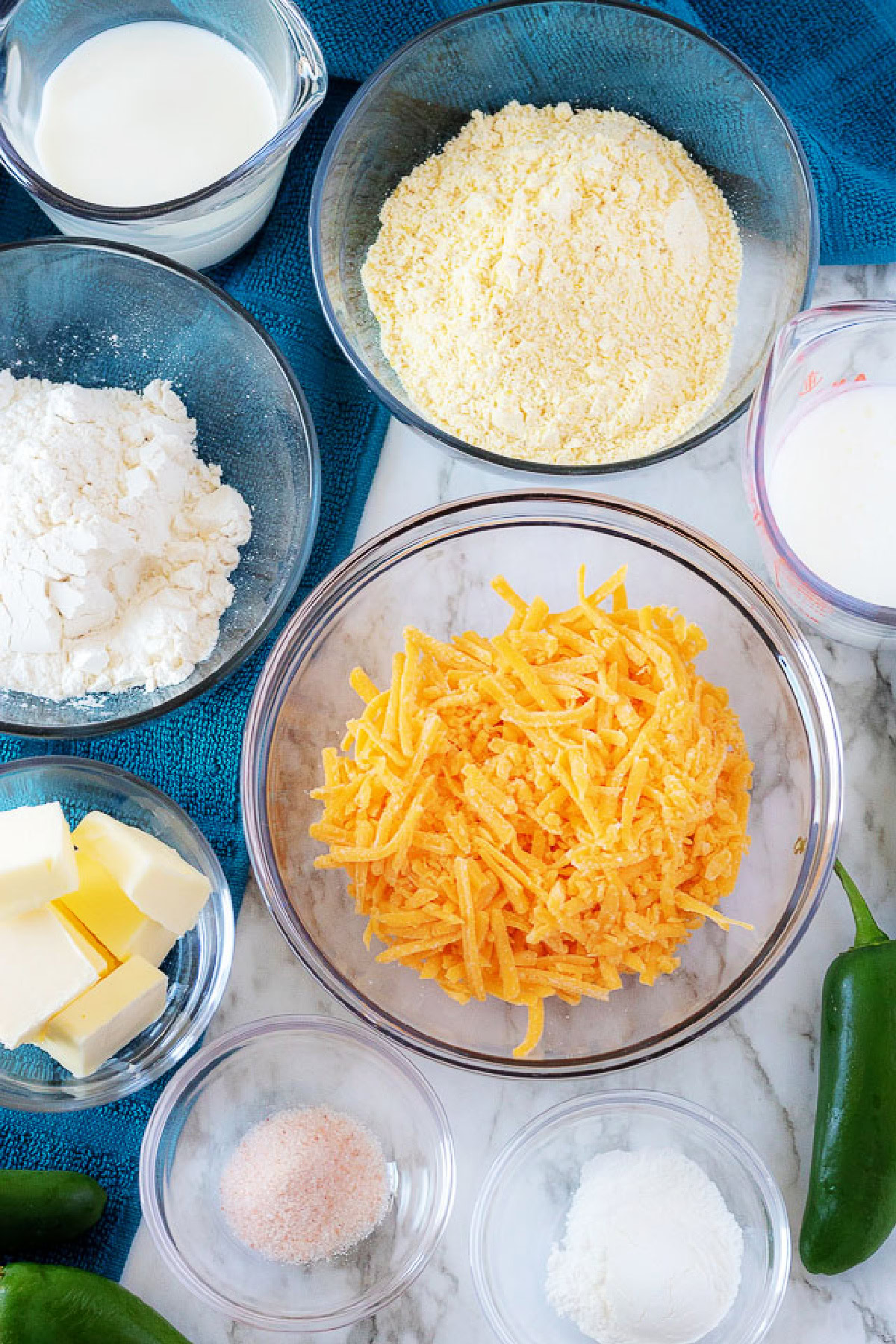 Ingredients used in cheesy jalapeno cornbread.