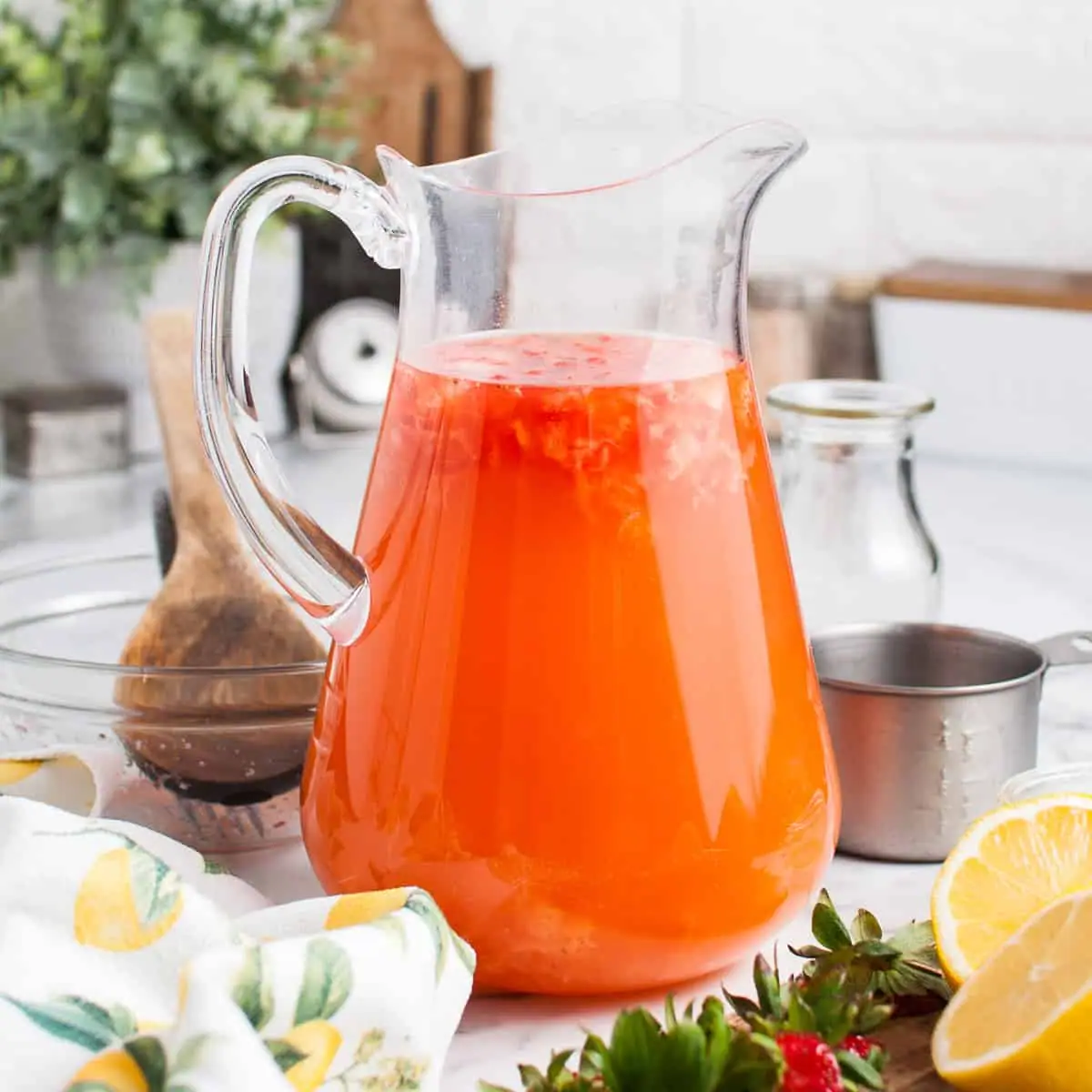 Strawberry Guava Lemonade